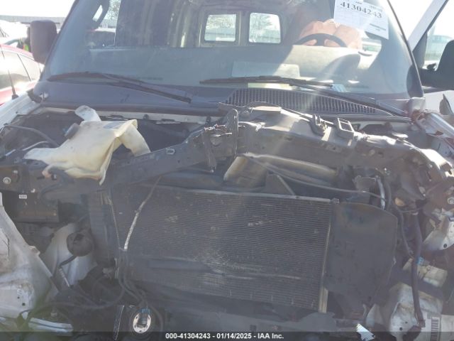 1GCWGBFPXJ1262089 Chevrolet Express 2500 Work Van