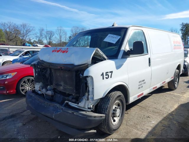 1GCWGBFPXJ1262089 Chevrolet Express 2500 Work Van