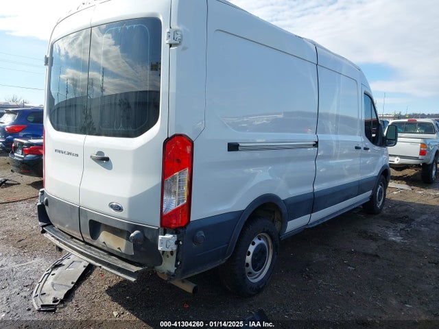 Ford Transit-250 Cargo Van 2020 1FTBR1C8XLKB39681 Image 4