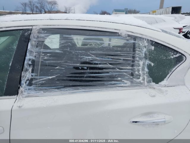 JN1EV7AR2GM342813 Infiniti Q50 3.0t Premium