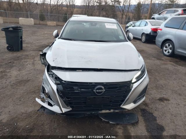 1N4BL4DWXRN302763 Nissan Altima Sv Intelligent Awd