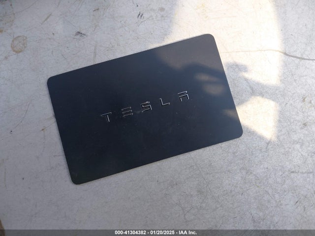 2021 TESLA MODEL Y 5YJYGDEE7MF065381 Photo 10
