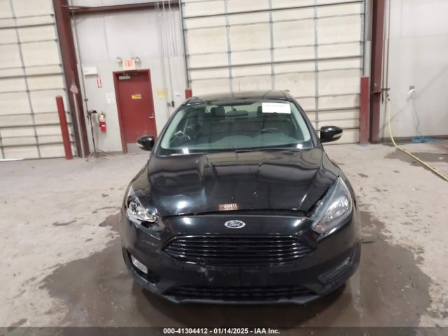 1FADP3FE8JL233292 Ford FOCUS SE