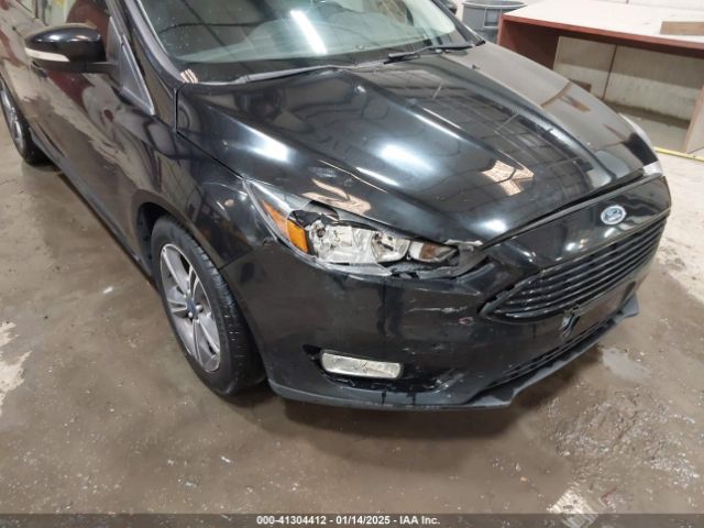 1FADP3FE8JL233292 Ford FOCUS SE