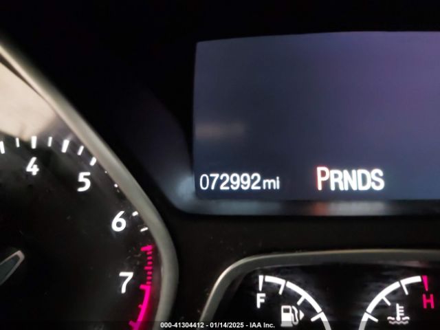 1FADP3FE8JL233292 Ford FOCUS SE
