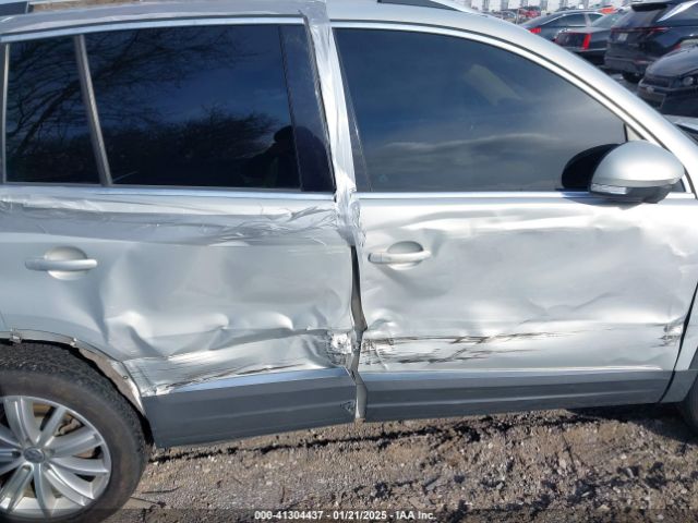 WVGBV3AXXEW523551 Volkswagen Tiguan Sel