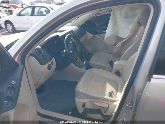 WVGBV3AXXEW523551 Volkswagen Tiguan Sel