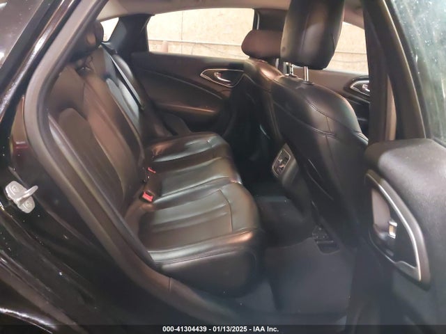 1C3CCCCG9FN517053 Chrysler 200 C