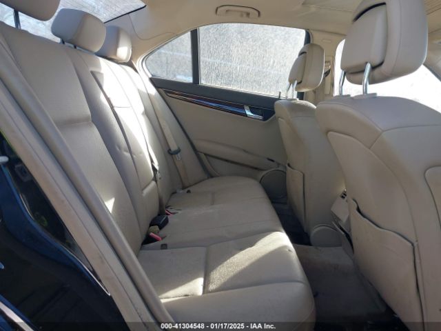 2010 MERCEDES-BENZ C-CLASS WDDGF8BB4AR101149 Photo 7