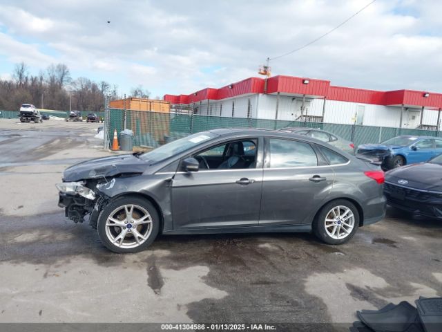 1FADP3J26FL286383 Ford Focus Titanium