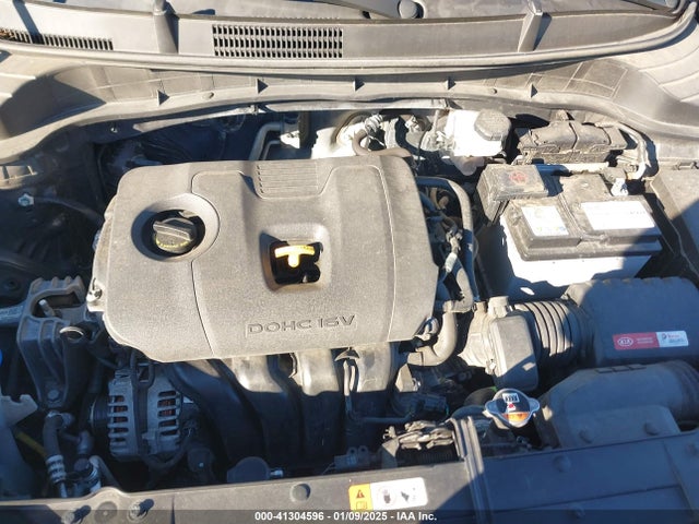 KNDJ22AU6M7777081 KIA SOUL LX