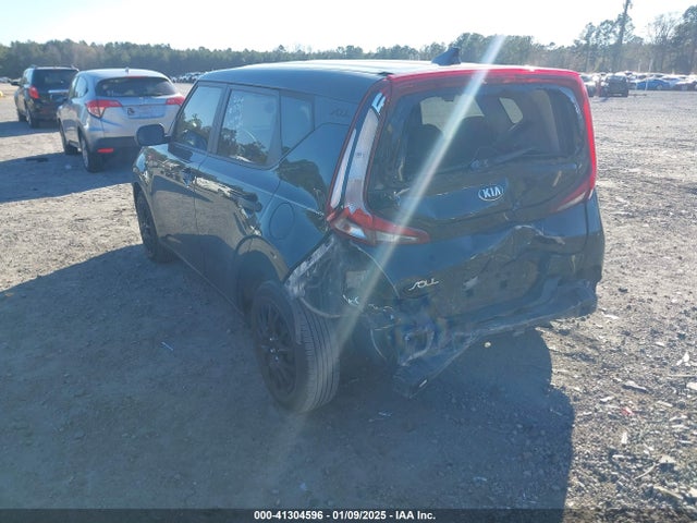 KNDJ22AU6M7777081 KIA SOUL LX