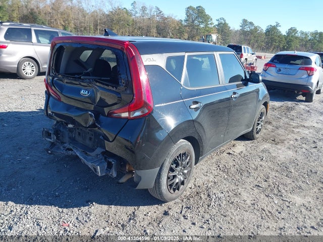 KNDJ22AU6M7777081 KIA SOUL LX