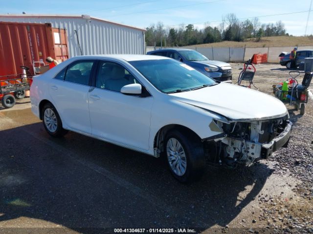 4T4BF1FK3ER385853 Toyota CAMRY LE