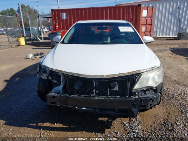 4T4BF1FK3ER385853 Toyota CAMRY LE