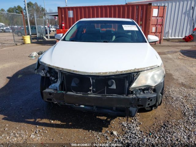 4T4BF1FK3ER385853 Toyota CAMRY LE