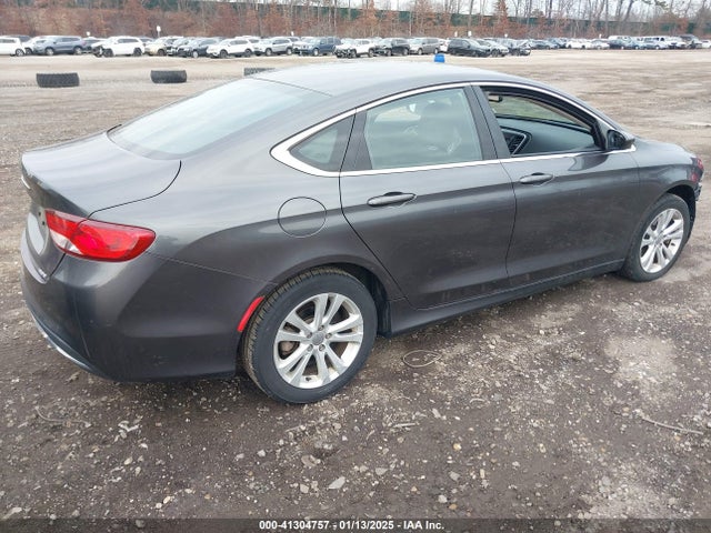 Chrysler 200 Limited 2015 1C3CCCABXFN641419 Image 4