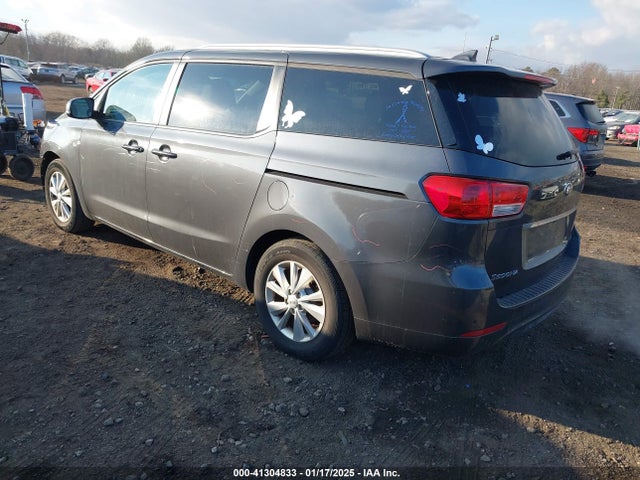KIA SEDONA LX 2017 KNDMB5C15H6330917 Image 3