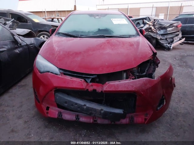 Toyota COROLLA LE 2017 5YFBURHE4HP699832 Image 13