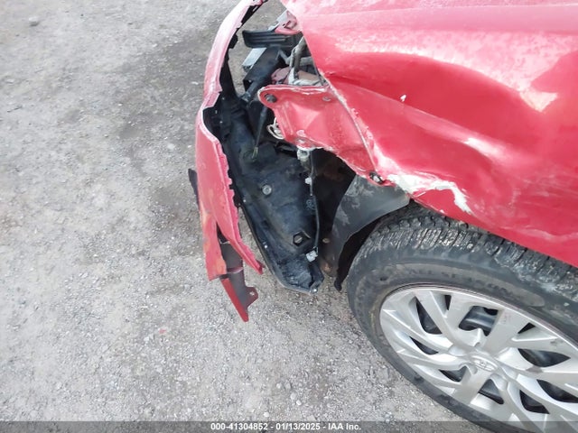 Toyota COROLLA LE 2017 5YFBURHE4HP699832 Image 18