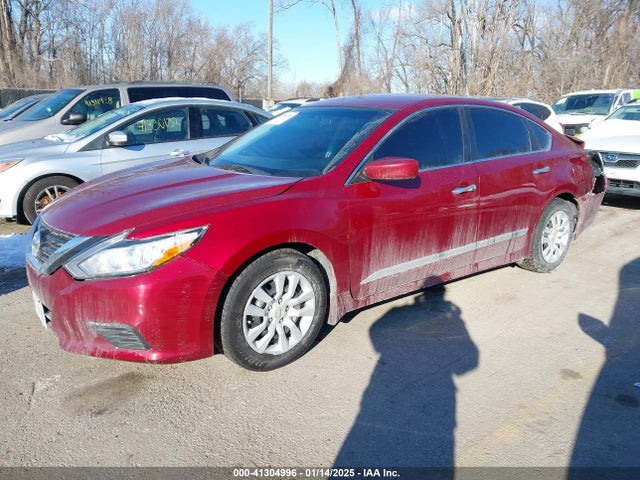 Nissan Altima 2.5 S 2017 1N4AL3APXHC228807 Image 2