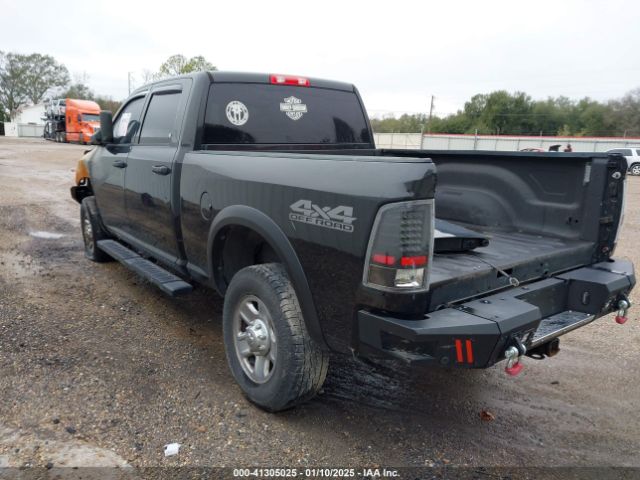 3C6UR5CL1JG189546 RAM 2500 Tradesman  4x4 6'4 Box