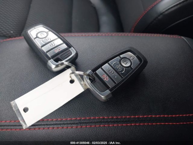 1FMCU9MN5RUA12545 Ford Escape St-line