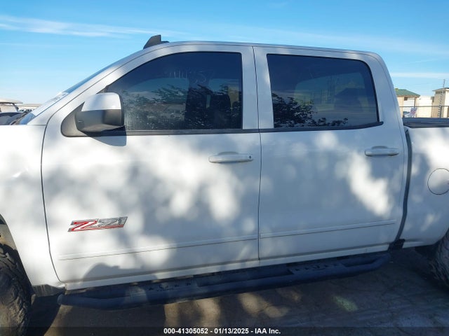 3GCUKREC4HG466329 Chevrolet Silverado 1500 2lt