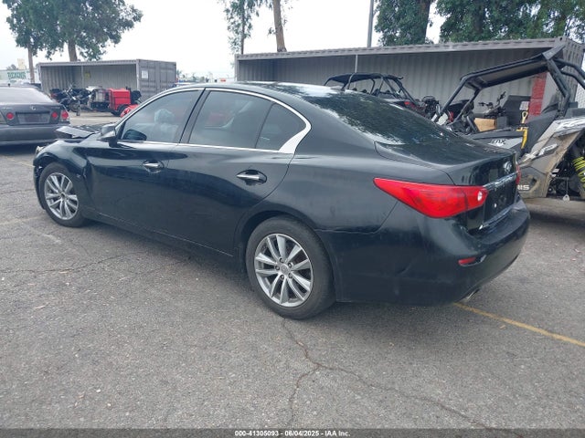 Infiniti 2015 2015 JN1BV7AP5FM346323 Image 3