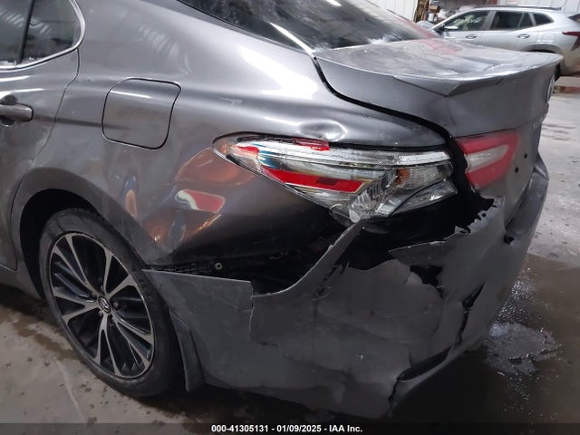 4T1B11HK1KU218294 Toyota CAMRY SE