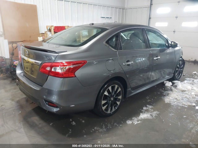 Nissan SENTRA SR 2017 3N1AB7APXHY222164 Image 4