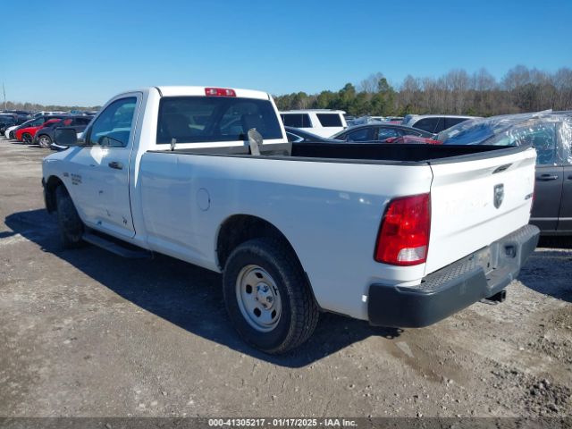 3C6JR7DT4KG532395 RAM 1500 Classic Tradesman  4x4 8' Box