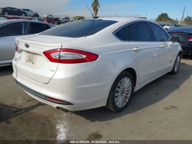 3FA6P0PU6GR320759 Ford Fusion Energi Se Luxury