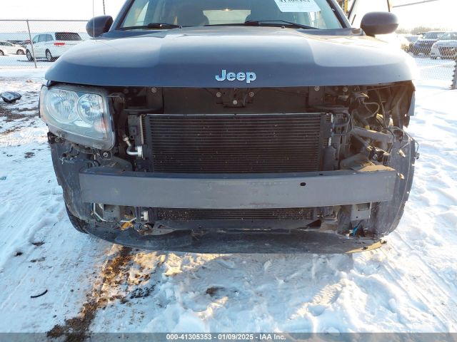 1C4NJCBA0GD600417 Jeep Compass Sport