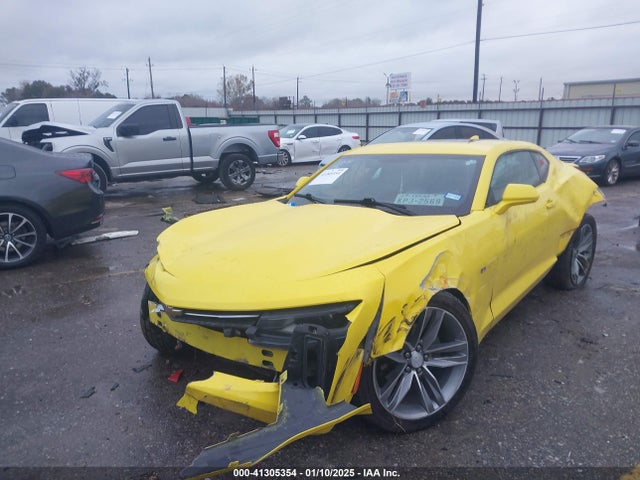 Chevrolet Camaro 1lt 2017 1G1FB1RS8H0205584 Image 2