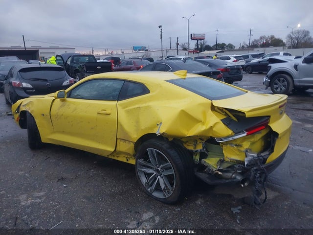 Chevrolet Camaro 1lt 2017 1G1FB1RS8H0205584 Image 3