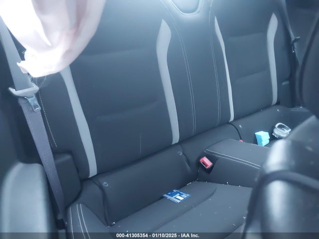 Chevrolet Camaro 1lt 2017 1G1FB1RS8H0205584 Image 8