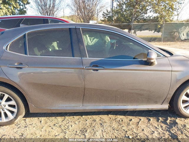 Toyota CAMRY LE 2024 4T1C11AK3RU884047 Image 13