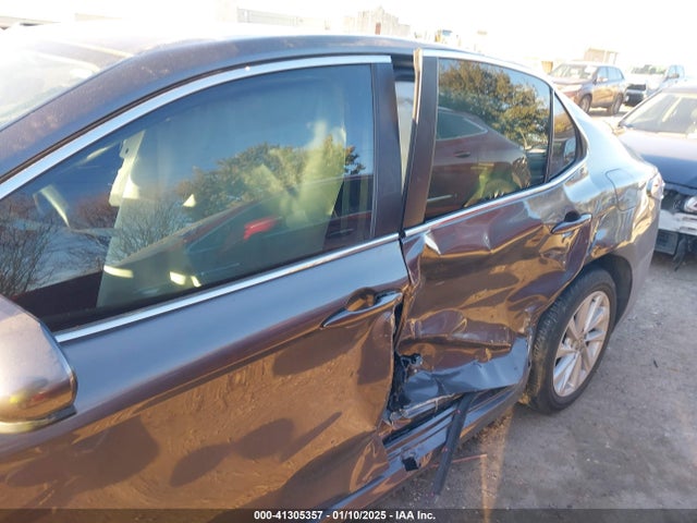 Toyota CAMRY LE 2024 4T1C11AK3RU884047 Image 6