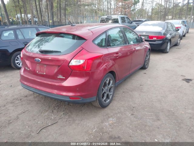 1FADP3K23EL371100 Ford FOCUS SE