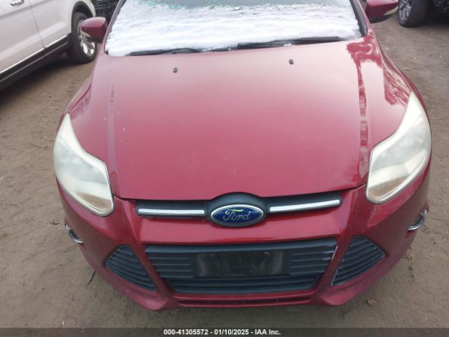 1FADP3K23EL371100 Ford FOCUS SE
