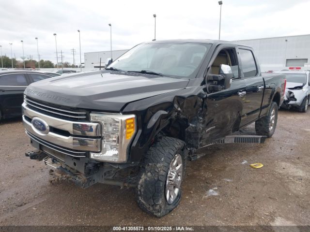 1FT7W2BT5HEE17810 Ford F-250 Lariat