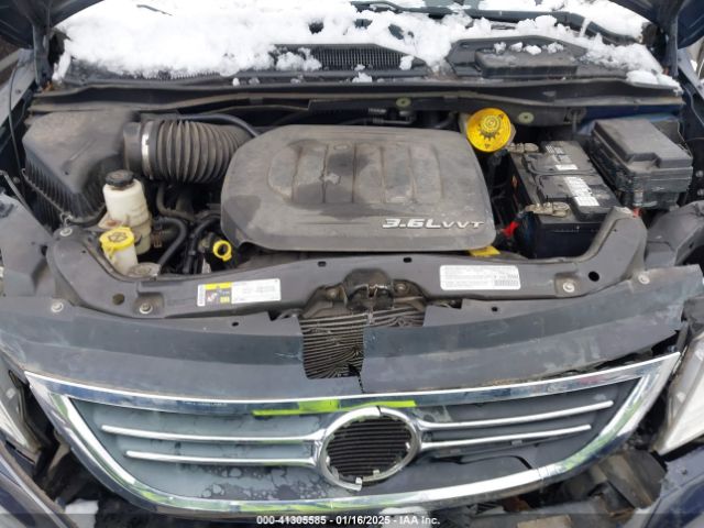 2C4RVABG7ER134929 Volkswagen ROUTAN SE