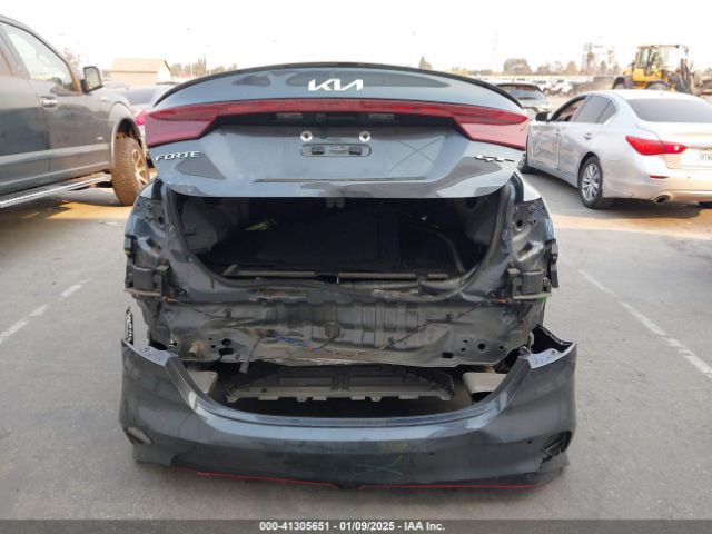 3KPF44AC3PE619806 KIA FORTE GT