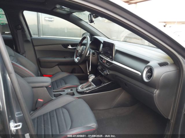 3KPF44AC3PE619806 KIA FORTE GT