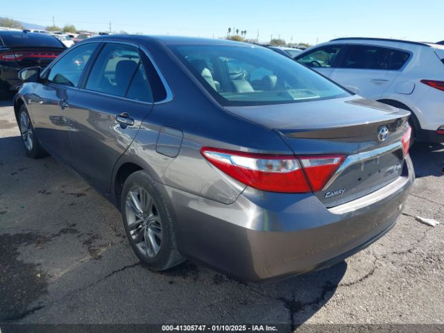 4T1BF1FK2HU634433 Toyota CAMRY SE
