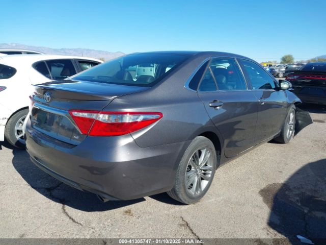 4T1BF1FK2HU634433 Toyota CAMRY SE