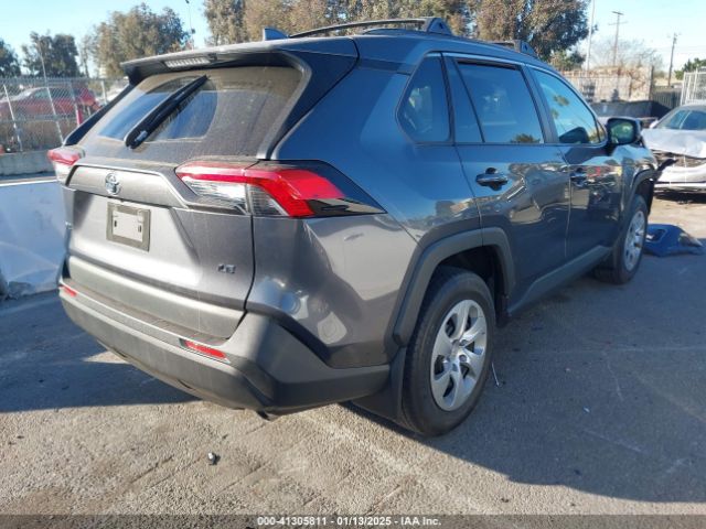 2T3H1RFV0KC030154 Toyota RAV4 LE