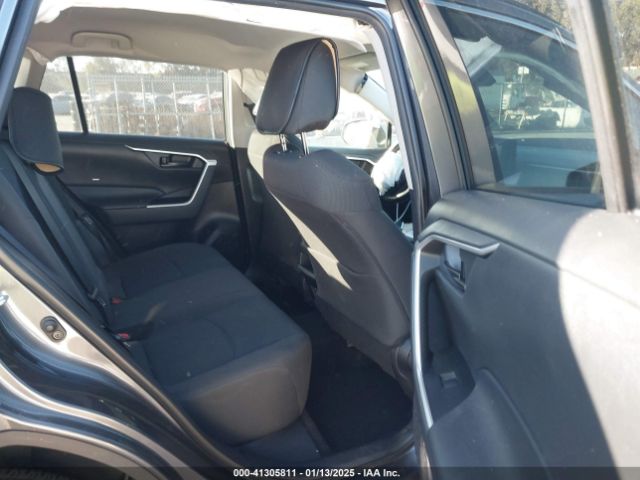 2T3H1RFV0KC030154 Toyota RAV4 LE