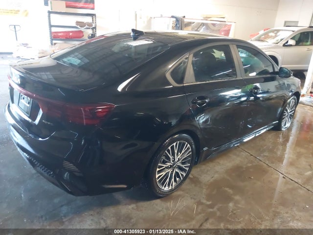 3KPF54AD1RE763881 KIA Forte Gt-line